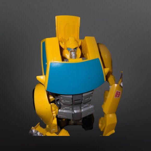 Transformers Generations Cyber Commander Series Bumblebee Figure B17 - Picture 9 of 11